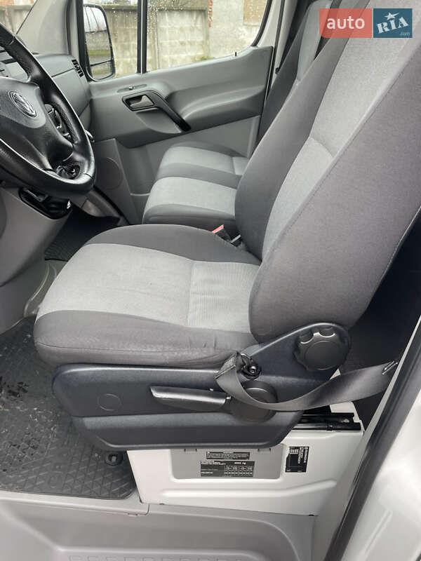 Мікроавтобус Volkswagen Crafter 2014 в Хусті