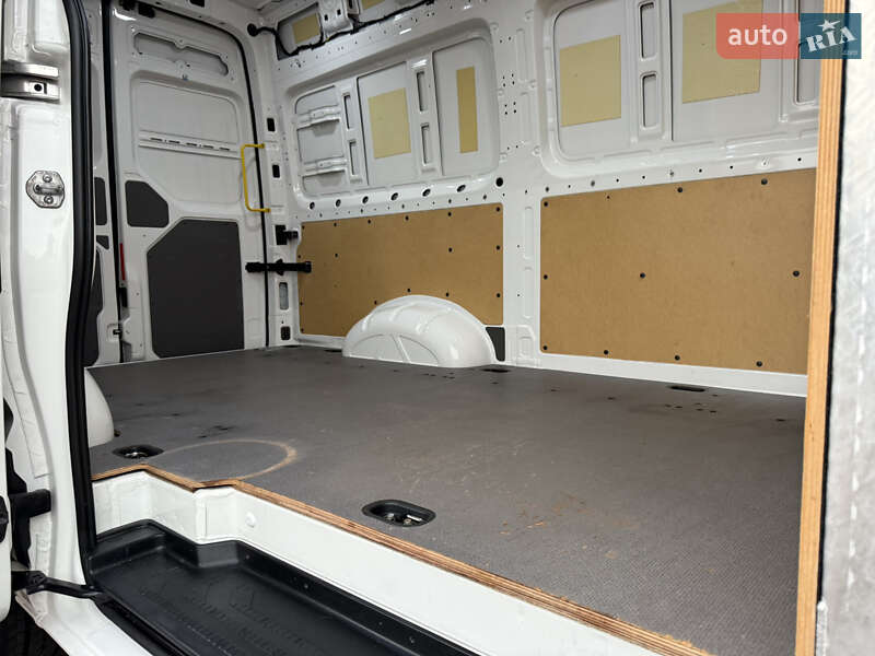 Грузовой фургон Volkswagen Crafter 2021 в Киеве