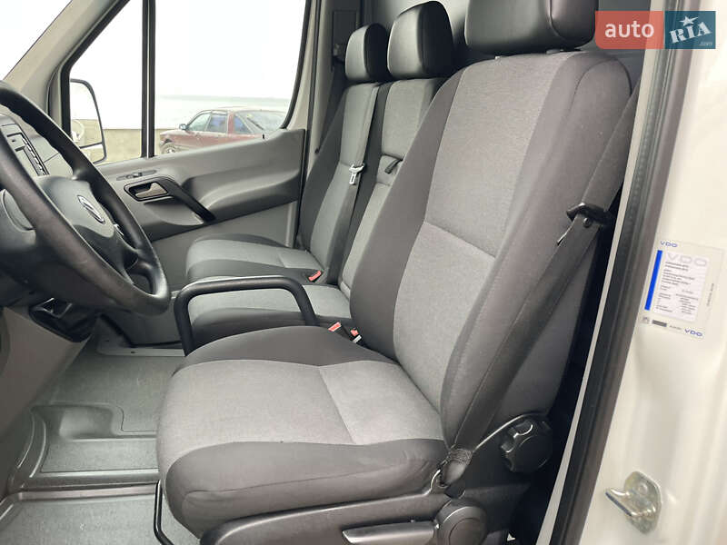 Вантажний фургон Volkswagen Crafter 2017 в Одесі фото 44 Вантажний фургон Volkswagen Crafter 2017 в Одесі