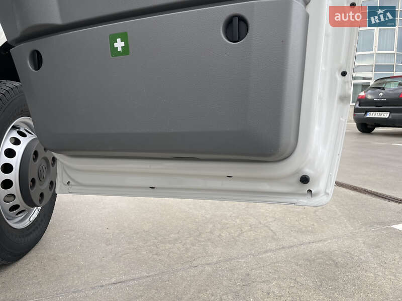 Вантажний фургон Volkswagen Crafter 2017 в Одесі фото 67 Вантажний фургон Volkswagen Crafter 2017 в Одесі