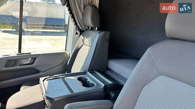 Автовоз Volkswagen Crafter 2018 в Ужгороді