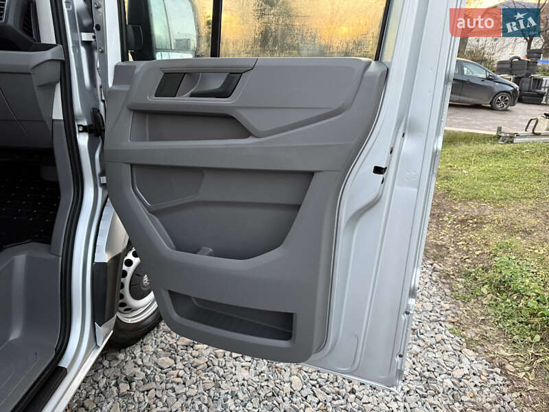 Грузовой фургон Volkswagen Crafter 2018 в Дубно