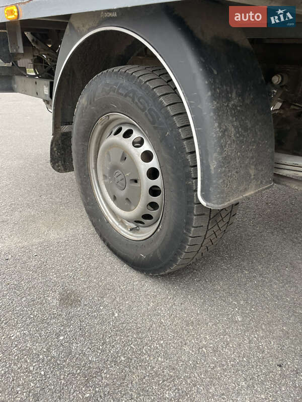 Борт Volkswagen Crafter 2009 в Любарі