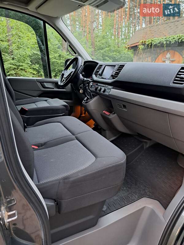 Лімузин Volkswagen Crafter 2019 в Львові