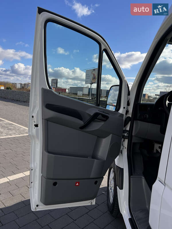 Грузовой фургон Volkswagen Crafter 2015 в Мукачево фото 22 Грузовой фургон Volkswagen Crafter 2015 в Мукачево