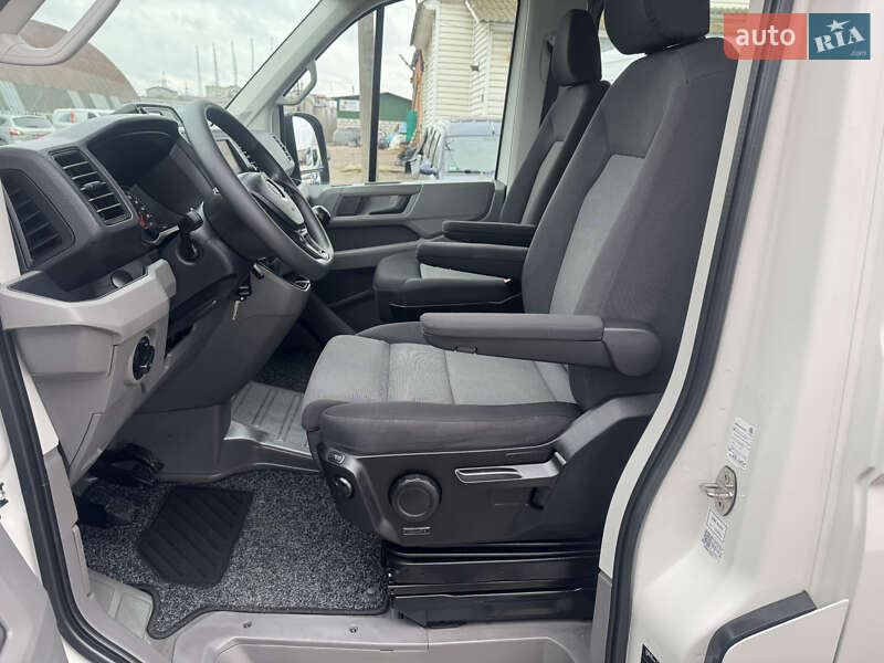 Грузопассажирский фургон Volkswagen Crafter 2019 в Ровно