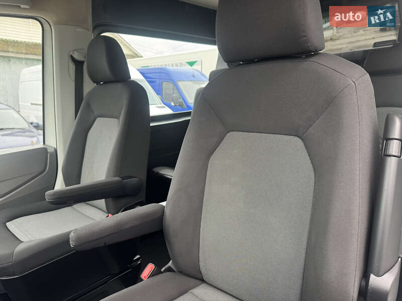 Грузопассажирский фургон Volkswagen Crafter 2019 в Ровно