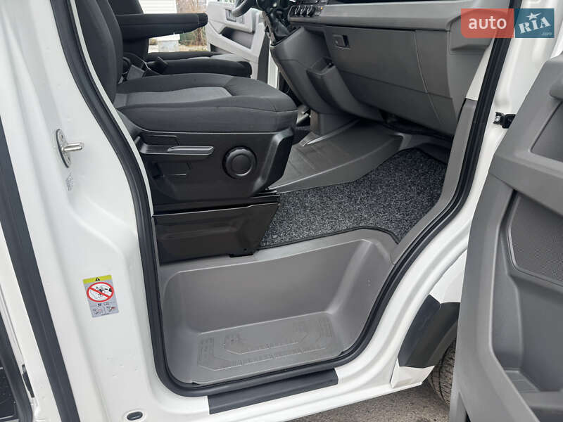 Грузопассажирский фургон Volkswagen Crafter 2019 в Ровно