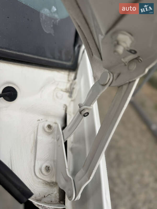 Вантажний фургон Volkswagen Crafter 2015 в Іршаві фото 26 Вантажний фургон Volkswagen Crafter 2015 в Іршаві