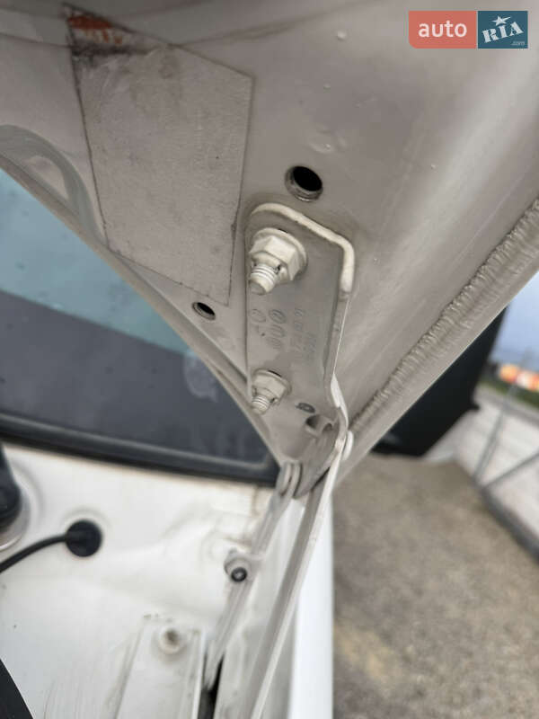 Вантажний фургон Volkswagen Crafter 2015 в Іршаві фото 25 Вантажний фургон Volkswagen Crafter 2015 в Іршаві