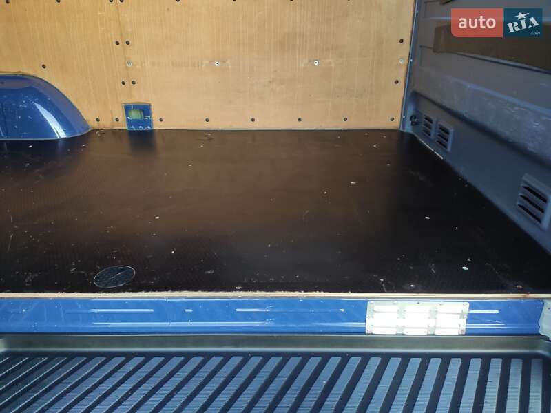 Грузовой фургон Volkswagen Crafter 2016 в Ровно фото 64 Грузовой фургон Volkswagen Crafter 2016 в Ровно