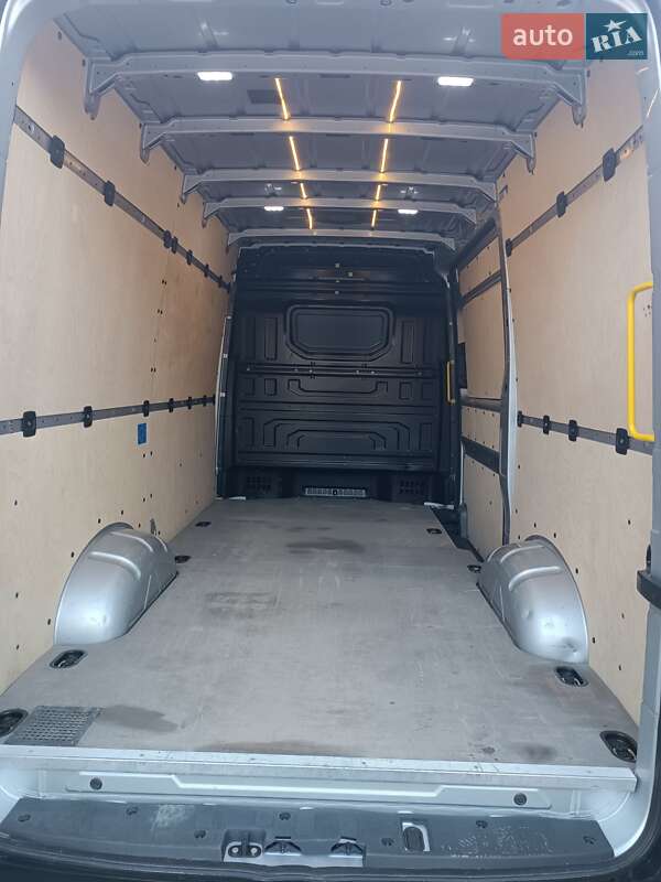 Грузовой фургон Volkswagen Crafter 2019 в Луцке