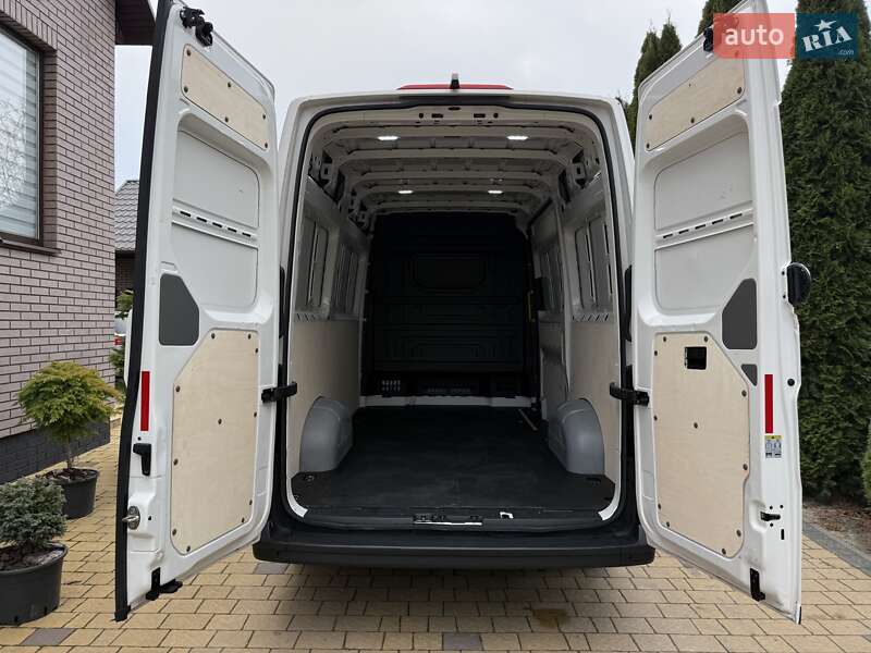 Грузовой фургон Volkswagen Crafter 2020 в Радивилове