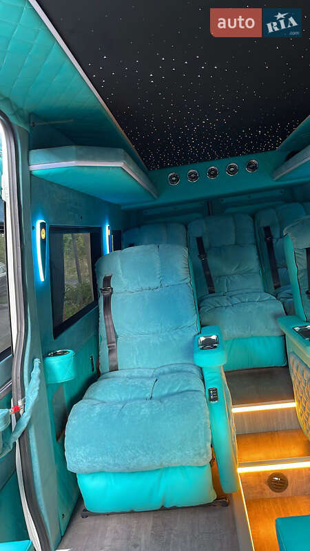 Мінівен Volkswagen Crafter 2020 в Києві