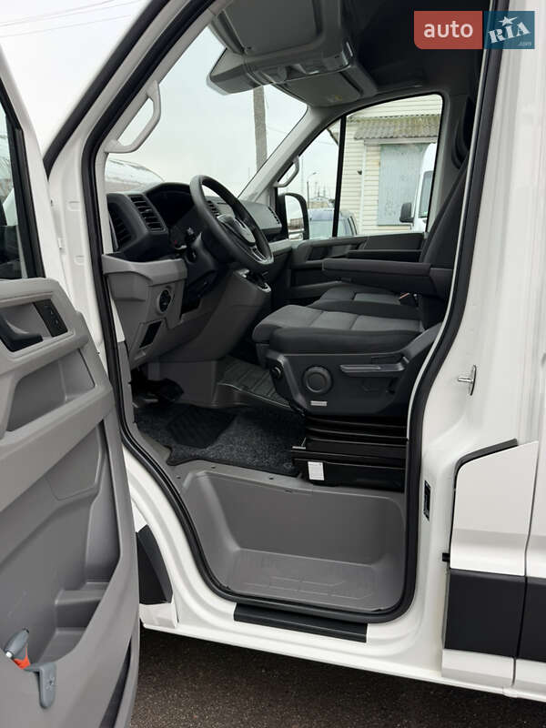 Вантажопасажирський фургон Volkswagen Crafter 2020 в Рівному