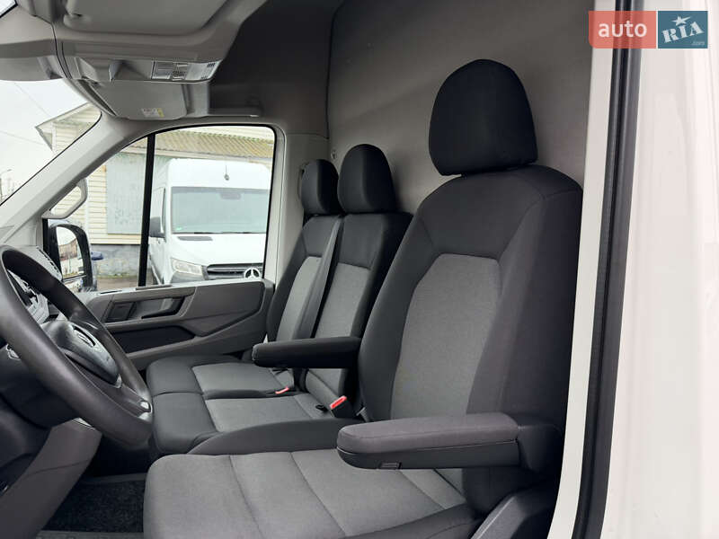 Вантажопасажирський фургон Volkswagen Crafter 2020 в Рівному