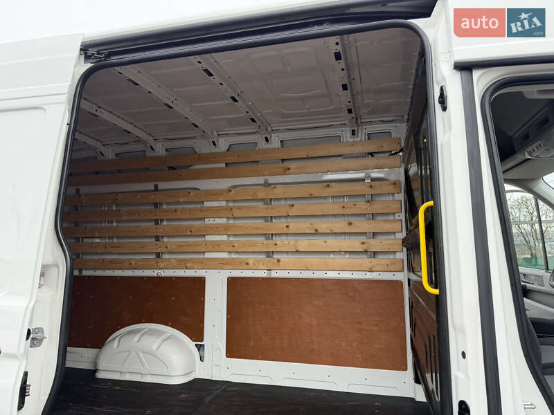 Вантажопасажирський фургон Volkswagen Crafter 2020 в Рівному