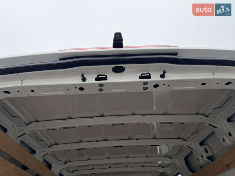 Вантажопасажирський фургон Volkswagen Crafter 2020 в Рівному