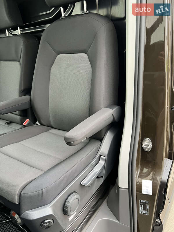 Вантажний фургон Volkswagen Crafter 2022 в Луцьку