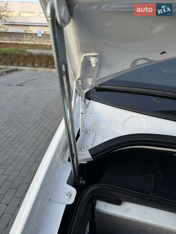 Грузовой фургон Volkswagen Crafter 2015 в Луцке