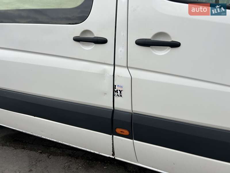 Вантажний фургон Volkswagen Crafter 2014 в Рівному