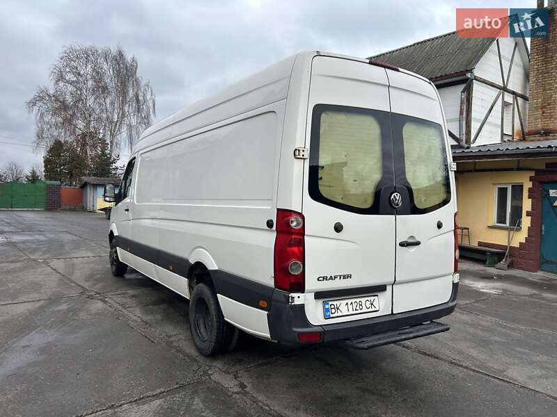 Вантажний фургон Volkswagen Crafter 2014 в Рівному