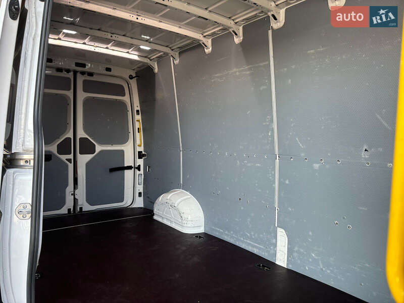 Вантажний фургон Volkswagen Crafter 2021 в Івано-Франківську