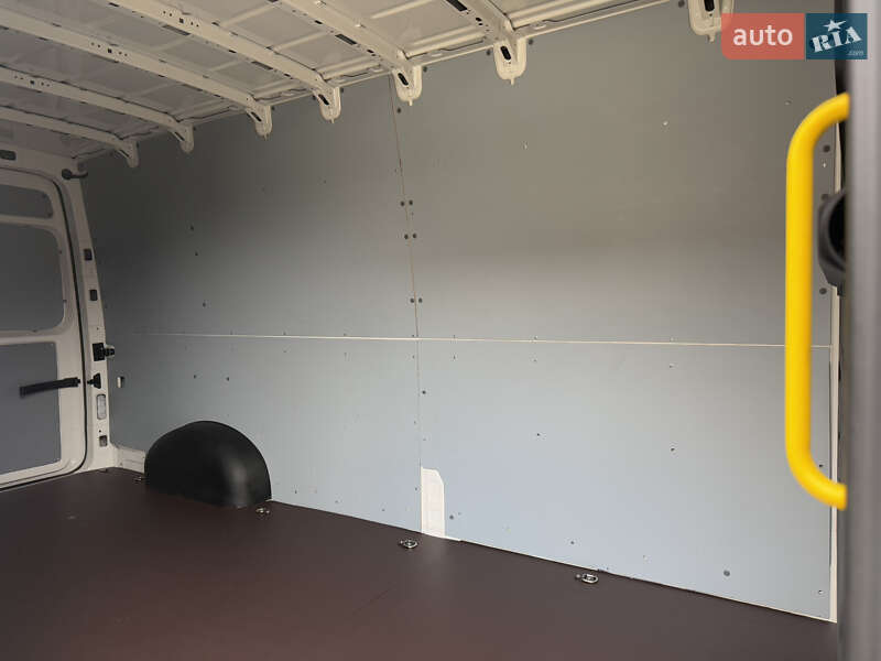 Грузовой фургон Volkswagen Crafter 2021 в Киеве фото 41 Грузовой фургон Volkswagen Crafter 2021 в Киеве