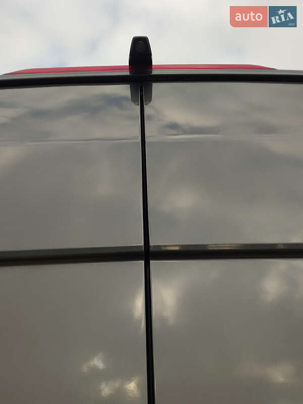 Вантажний фургон Volkswagen Crafter 2021 в Луцьку