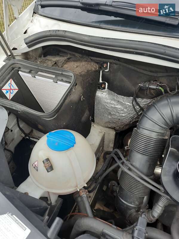 Мікроавтобус Volkswagen Crafter 2011 в Тячеві