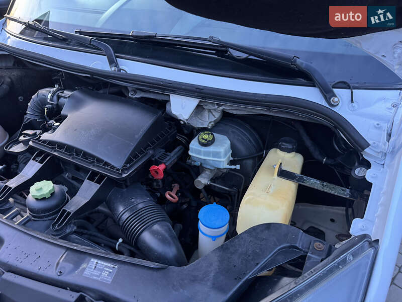 Вантажний фургон Volkswagen Crafter 2012 в Іршаві фото 52 Вантажний фургон Volkswagen Crafter 2012 в Іршаві