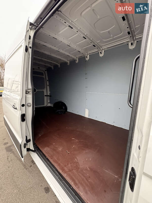 Грузовой фургон Volkswagen Crafter 2019 в Киеве фото 32 Грузовой фургон Volkswagen Crafter 2019 в Киеве