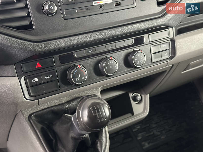 Вантажний фургон Volkswagen Crafter 2018 в Вінниці