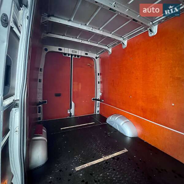 Вантажний фургон Volkswagen Crafter 2018 в Києві