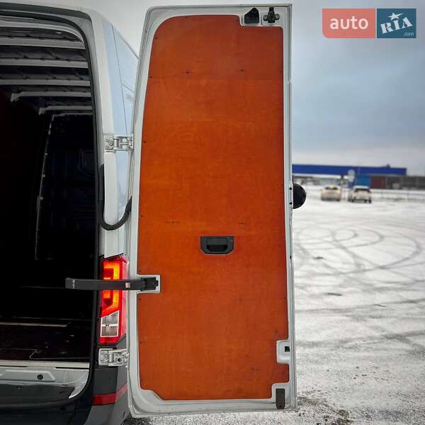 Вантажний фургон Volkswagen Crafter 2018 в Києві