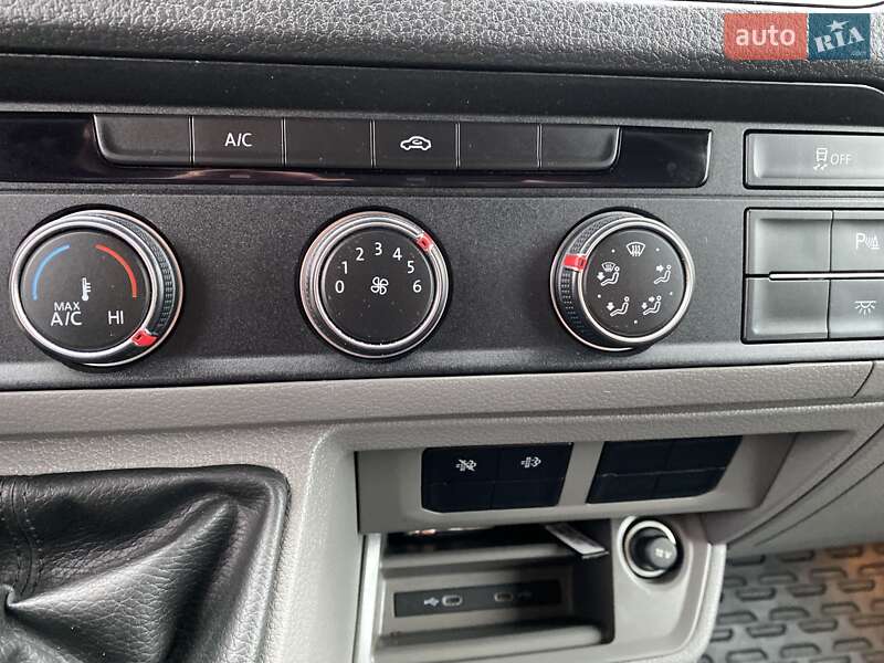 Вантажний фургон Volkswagen Crafter 2022 в Мукачевому