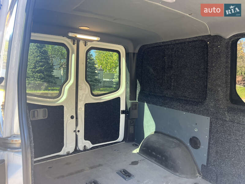 Вантажний фургон Volkswagen Crafter 2013 в Чернівцях фото 9 Вантажний фургон Volkswagen Crafter 2013 в Чернівцях