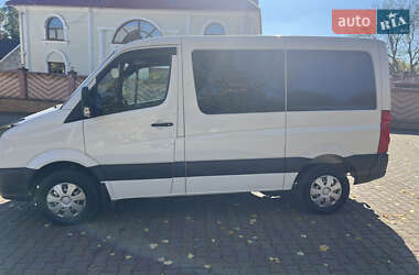 Вантажний фургон Volkswagen Crafter 2013 в Чернівцях