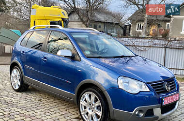 Хетчбек Volkswagen Cross Polo 2008 в Чернівцях