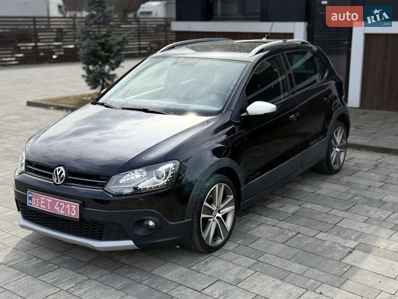 Хэтчбек Volkswagen Cross Polo 2012 в Тячеве