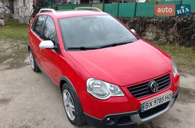 Хэтчбек Volkswagen Cross Polo 2008 в 