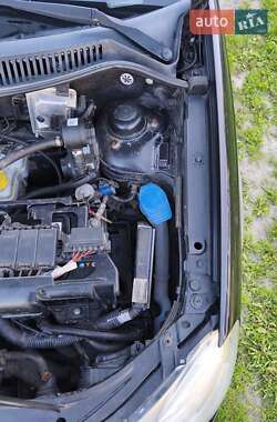 Хетчбек Volkswagen Cross Polo 2009 в 