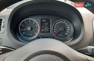 Хэтчбек Volkswagen Cross Polo 2011 в 