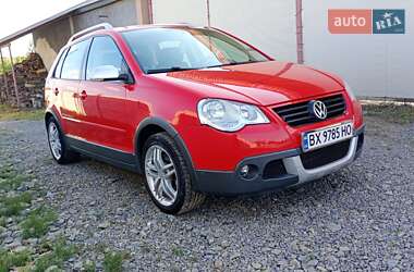 Хэтчбек Volkswagen Cross Polo 2008 в 
