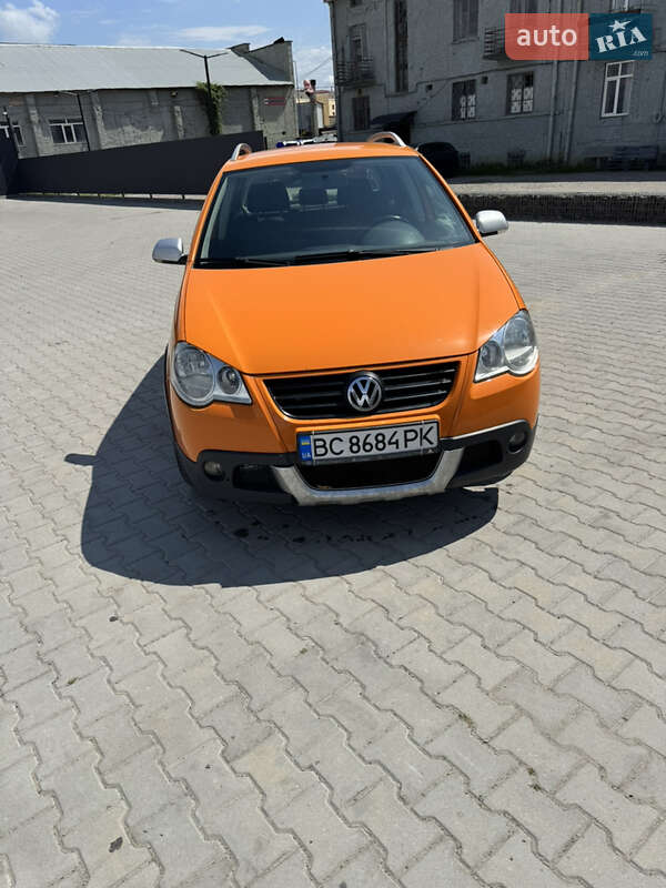 Хэтчбек Volkswagen Cross Polo 2008 в Львове