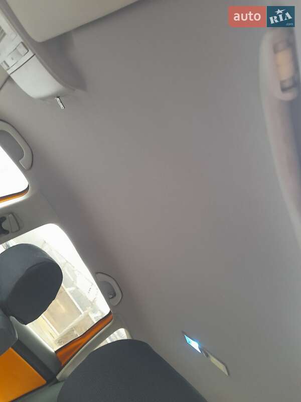 Хэтчбек Volkswagen Cross Polo 2009 в Ивано-Франковске