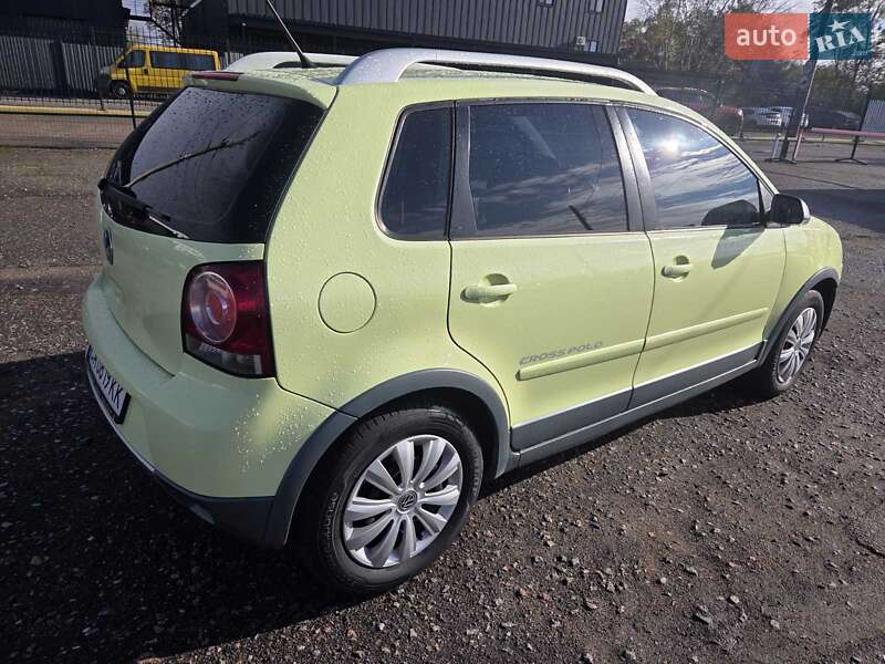 Хэтчбек Volkswagen Cross Polo 2008 в Киеве фото 9 Хэтчбек Volkswagen Cross Polo 2008 в Киеве