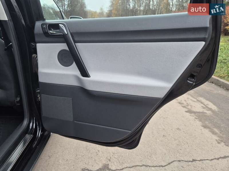 Хэтчбек Volkswagen Cross Polo 2008 в Тернополе