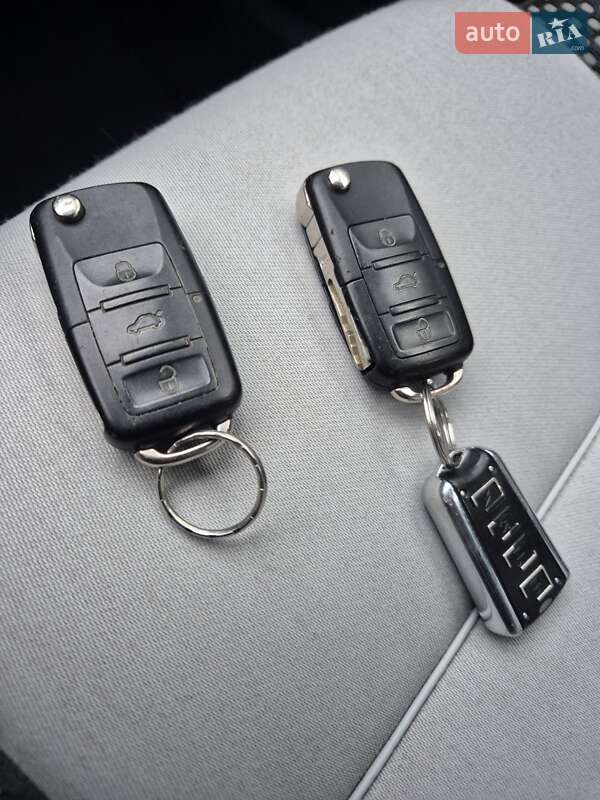 Хэтчбек Volkswagen Cross Polo 2008 в Тернополе