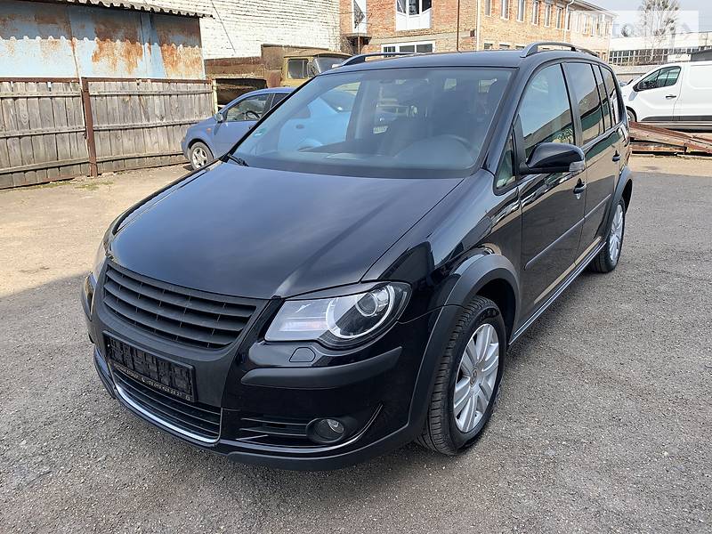 Универсал Volkswagen Cross Touran 2007 в Луцке